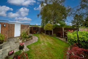 GARDEN- click for photo gallery